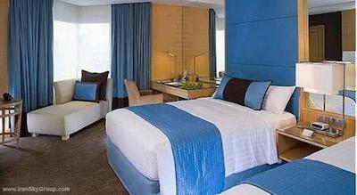 هالیدی این بانکوک سیلوم