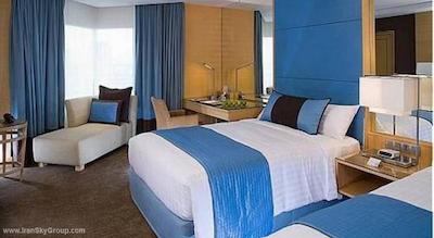 هالیدی این بانکوک سیلوم