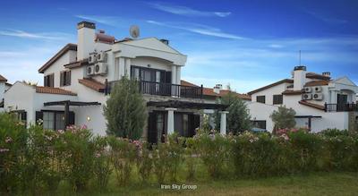 ریور گاردن هالیدی ویلیج