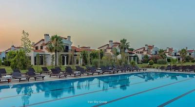 ریور گاردن هالیدی ویلیج