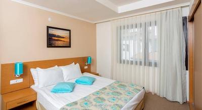 ریور گاردن هالیدی ویلیج