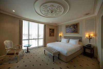 دیوان سویتس گازینتپ