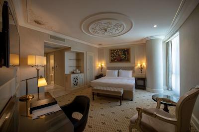 دیوان سویتس گازینتپ