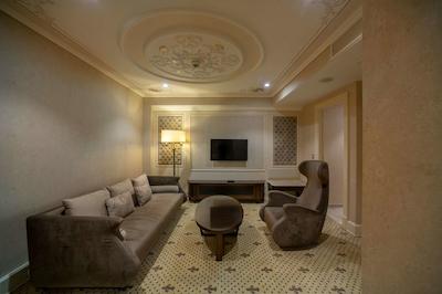 دیوان سویتس گازینتپ