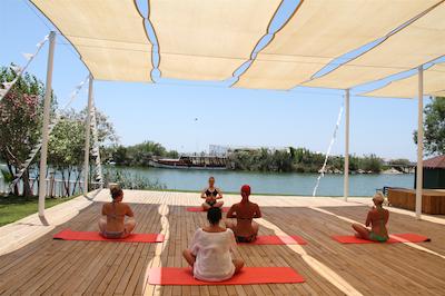 سلکتوم فمیلی ریزورت