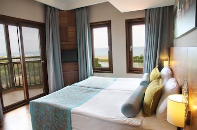 سلکتوم فمیلی ریزورت