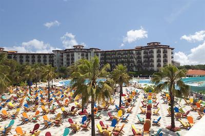 سلکتوم فمیلی ریزورت