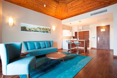 سلکتوم فمیلی ریزورت