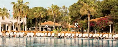 سلکتوم فمیلی ریزورت