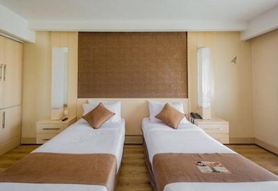 هتل سفیر اصفهان