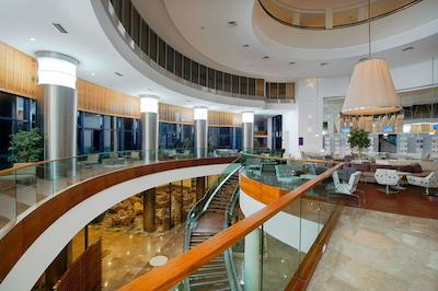 بایا لارا هتل