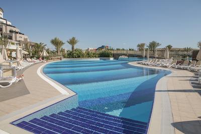 رویال هالیدی پالاس