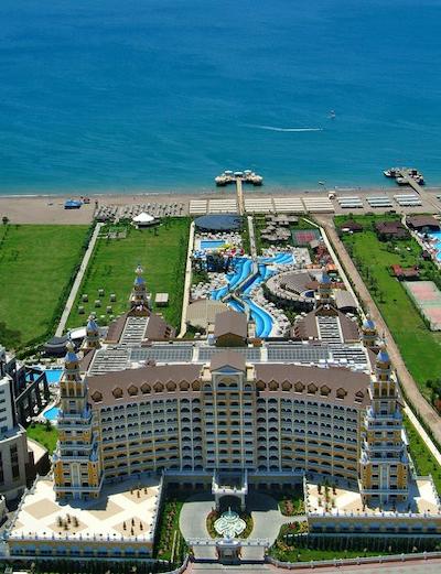 رویال هالیدی پالاس