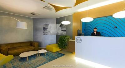 ب اند ب هتل میلانو کنیسیو گریبلدی