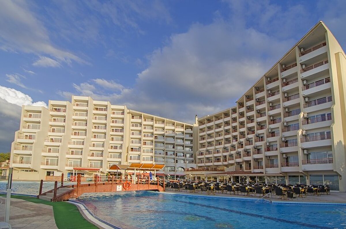 سی پیرل