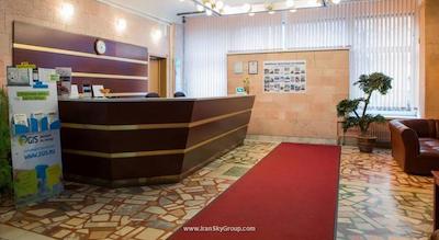 هتل پکروسکی-استرشنوو