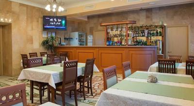 هتل پکروسکی-استرشنوو