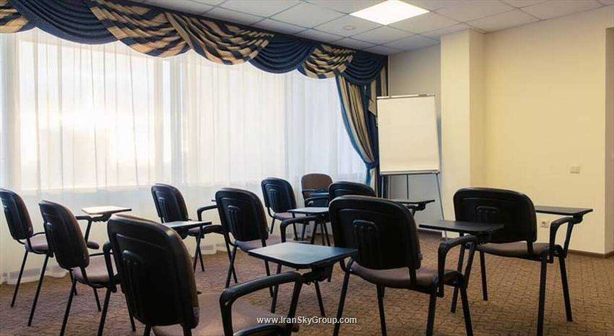 هتل پکروسکی-استرشنوو