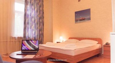 مستر هتل آن پروومیسکایا