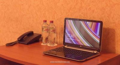 مستر هتل آن پروومیسکایا