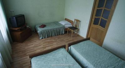 مستر هتل آن پروومیسکایا