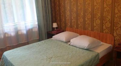 مستر هتل آن پروومیسکایا