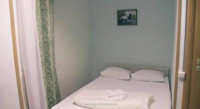 اندرون هتل آن ایلیچا اسکوئر