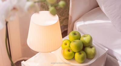 اندرون هتل آن ایلیچا اسکوئر