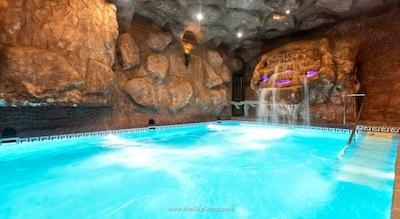 نابت پالاس دومدودوو