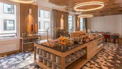 هالیدی این اکسپرس مونیخ سیتی وست