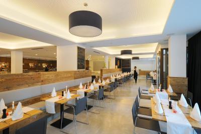 وای وادی هتل بایر 89