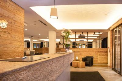 وای وادی هتل بایر 89