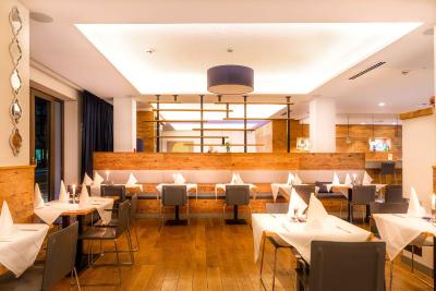 وای وادی هتل بایر 89