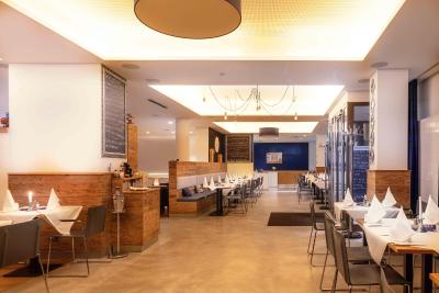 وای وادی هتل بایر 89