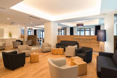 وای وادی هتل بایر 89