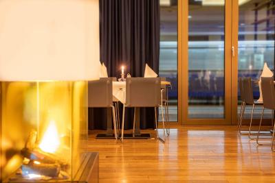 وای وادی هتل بایر 89