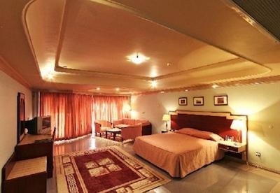 هتل پارسیان توریست توس