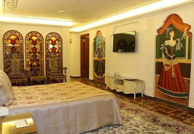 گلدن پالاس