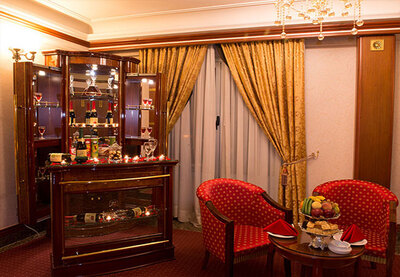 هتل قصر طلایی مشهد