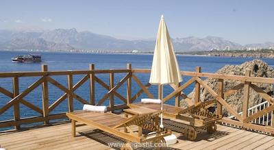 آنتالیا هتل ریزورت اند اسپا اوز هتل