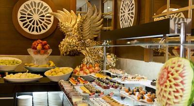 آنتالیا هتل ریزورت اند اسپا اوز هتل