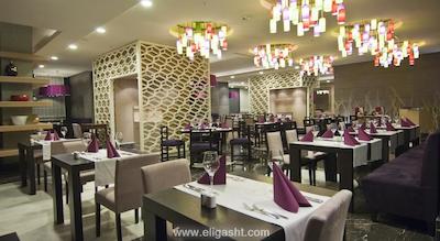 آنتالیا هتل ریزورت اند اسپا اوز هتل