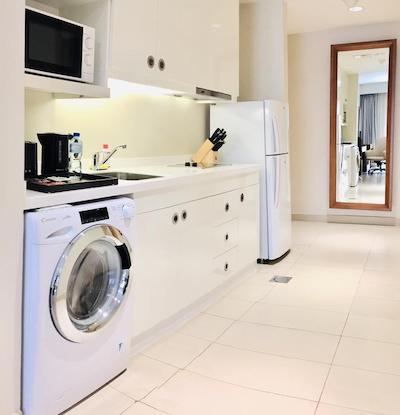 لوتیو سویتز مسقط ممبر آف رادیسون ایندیویجال