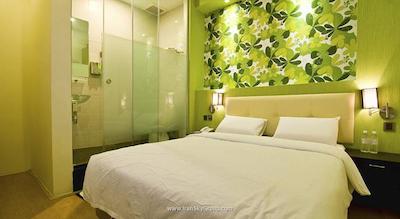 آی-هتل ‌کوتا دامانسارا