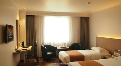 ارچردز هتل اینداستری