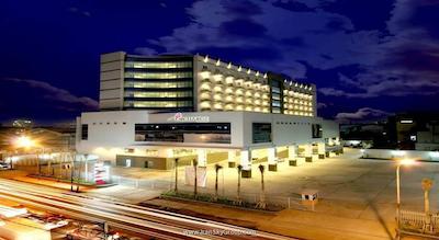 ارچردز هتل اینداستری