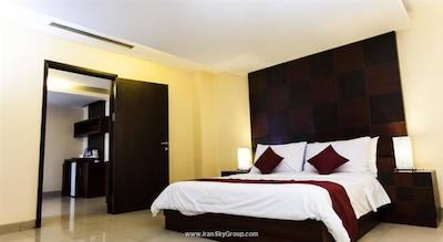 ارچردز هتل اینداستری