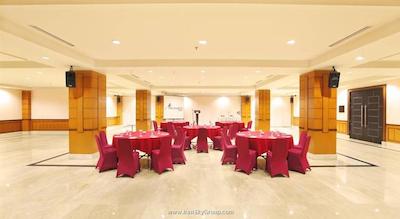 ارچردز هتل اینداستری