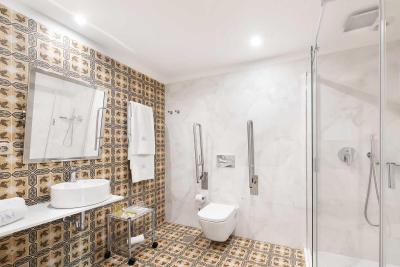 اورسترس هریسمو