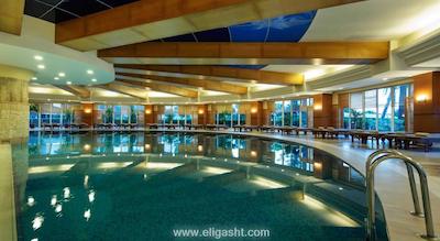 کریستال ادمیرال ریزورت سوئیتس اند اسپا